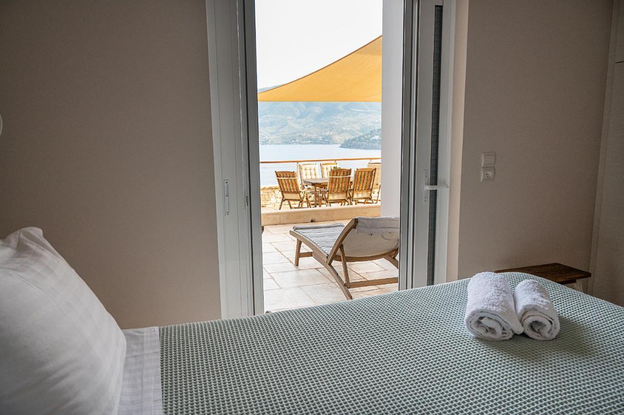 Kalavria Luxury Suites, Afroditi Suite With Magnificent Sea View And Private Swimming Pool. Poros Town Exteriér fotografie